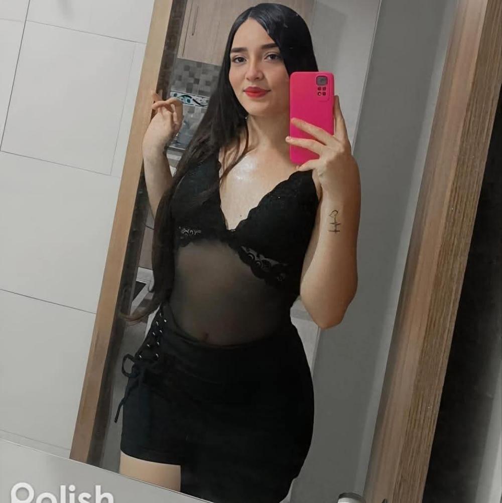 LINDA Y BELLA JOVENCITA