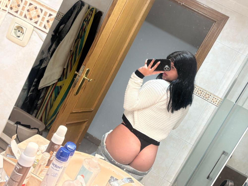 MUJER FOGOZA Y SEDUCTORA