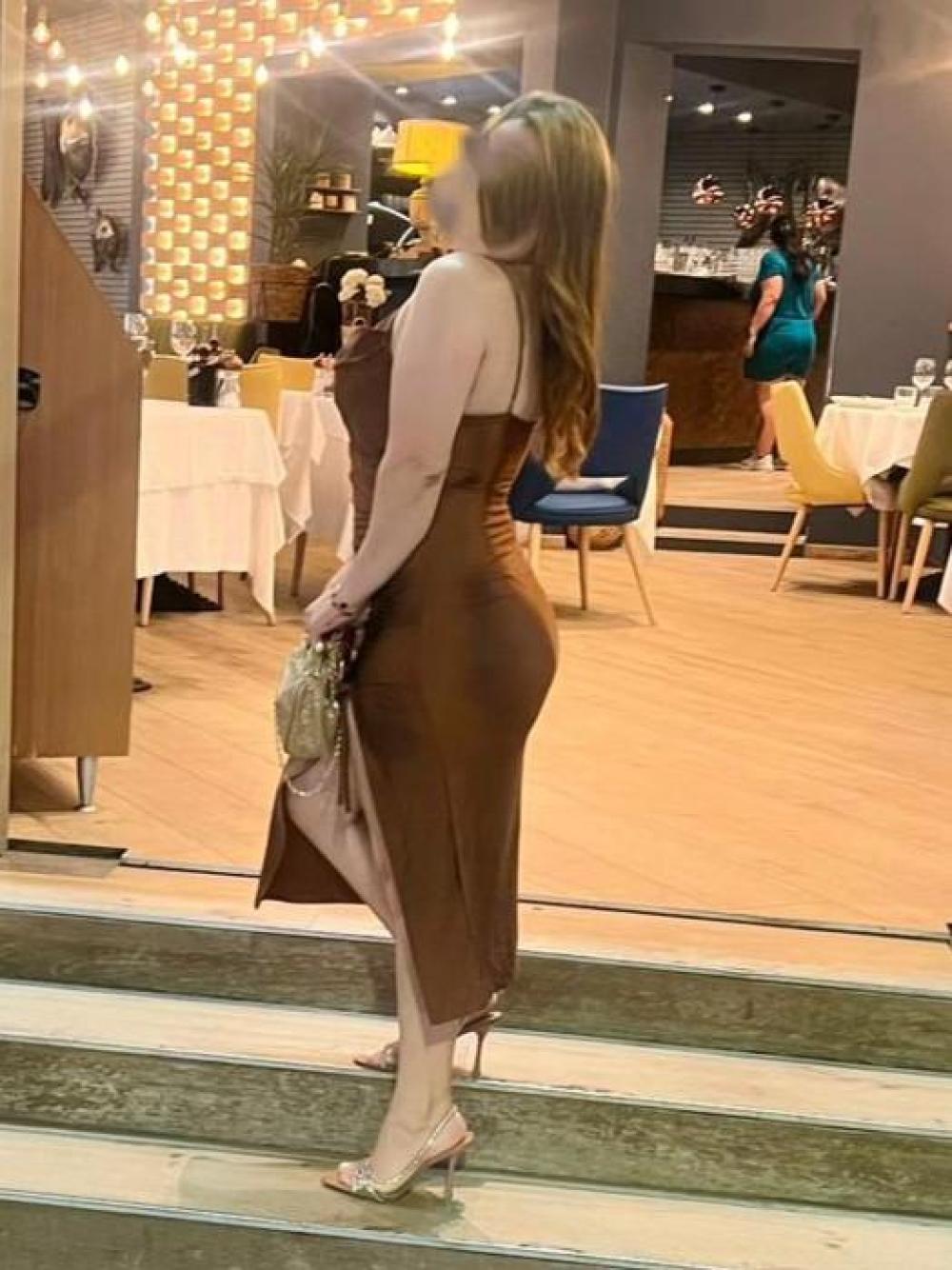 SARA LA REINA DE LA SALSA